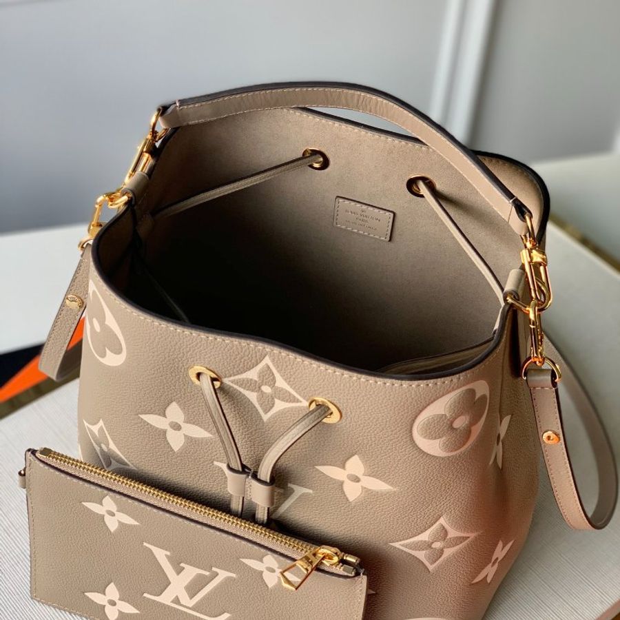 全新 未拆 Louis Vuitton LV路易威登 M45555 Neonoe MM 雙色壓花牛皮束口水桶包(附萬用包/斑鳩灰)-2
