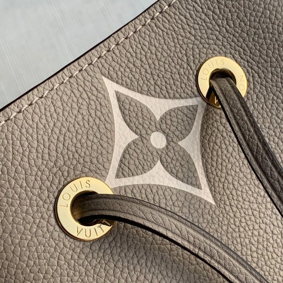 全新 未拆 Louis Vuitton LV路易威登 M45555 Neonoe MM 雙色壓花牛皮束口水桶包(附萬用包/斑鳩灰)-7