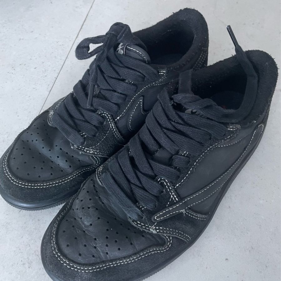 nike x travis scott 倒鉤 黑色 jordan1 low-0
