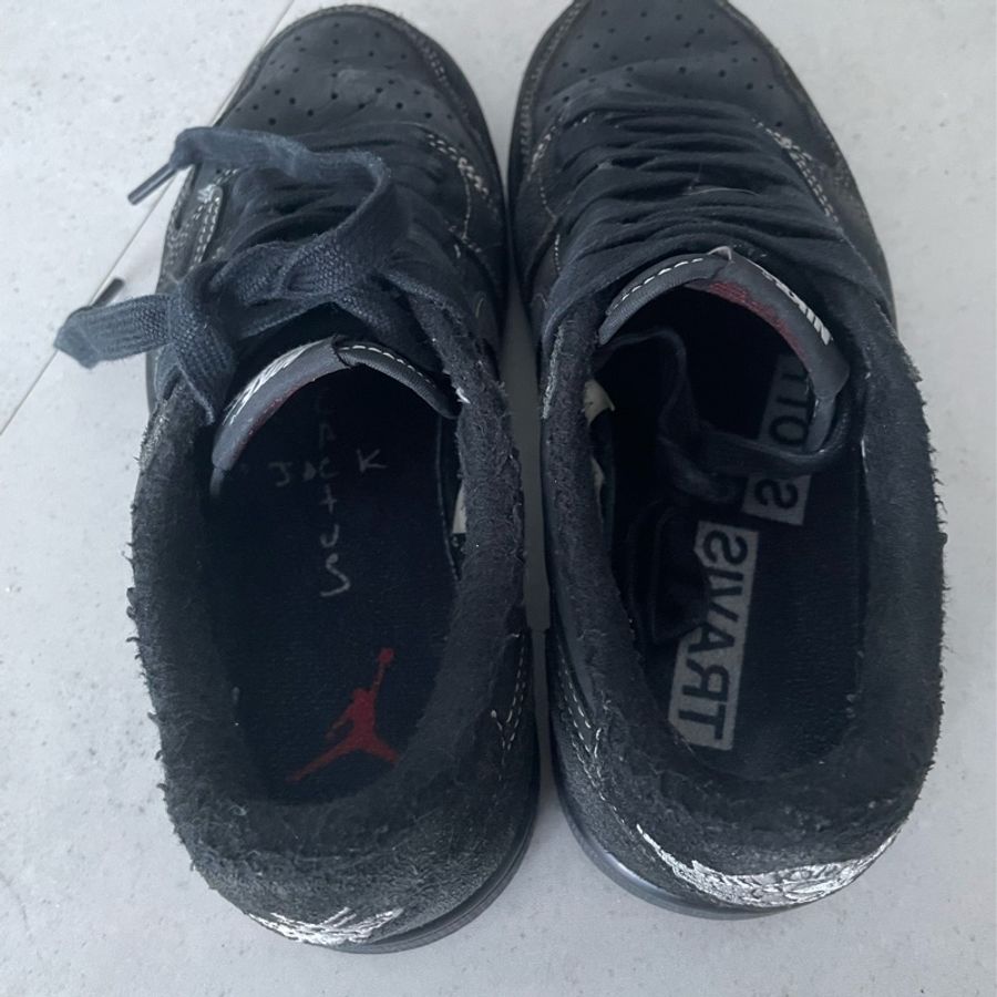 nike x travis scott 倒鉤 黑色 jordan1 low-7