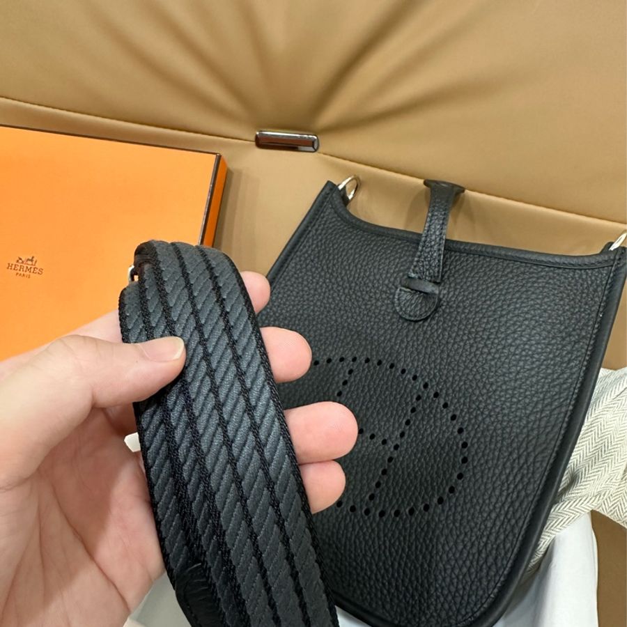 全新Hermes Mini Evelyne-3