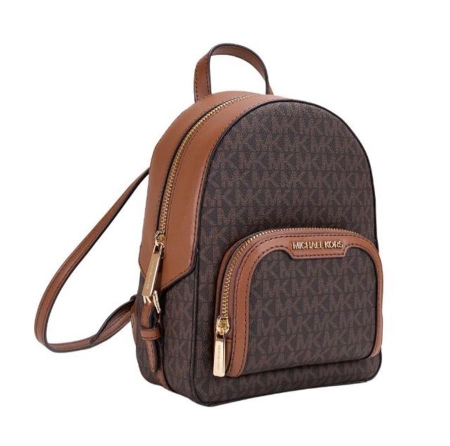 Michael Kors 滿版MK LOGO印花前口袋迷你多功能斜背包後背包(深咖)-1