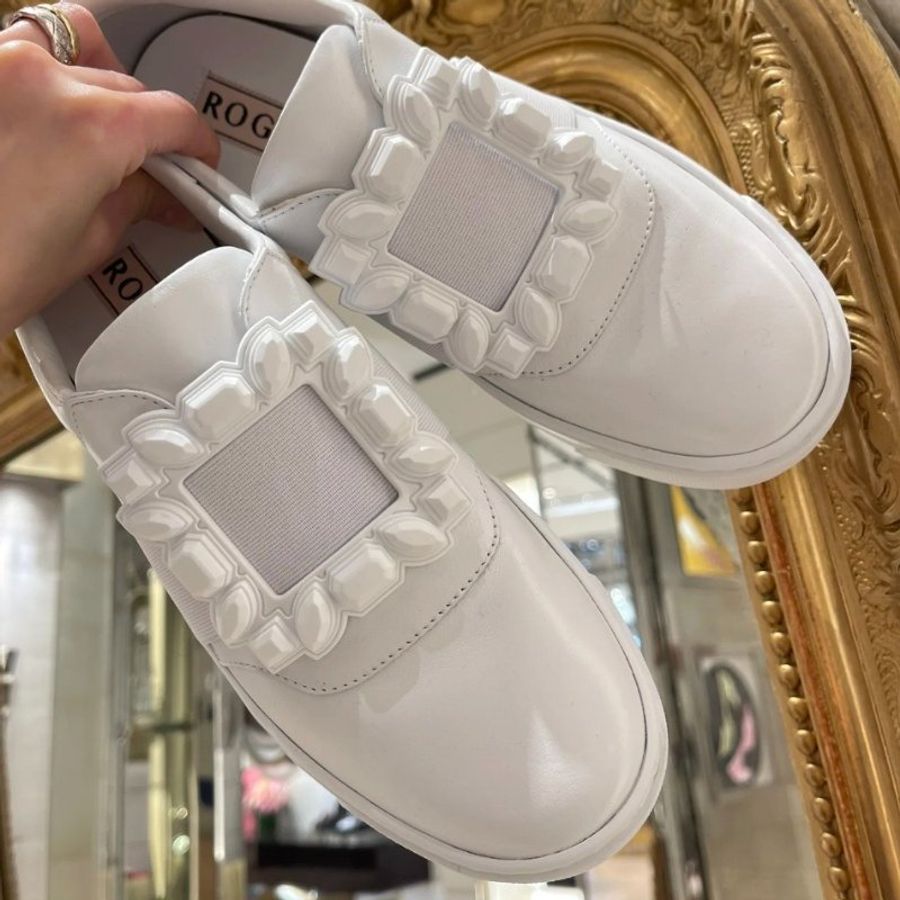 🎁當季特價🎁Roger Vivier Very Vivier 橡膠扣環皮革白色運動鞋 IT 36-9
