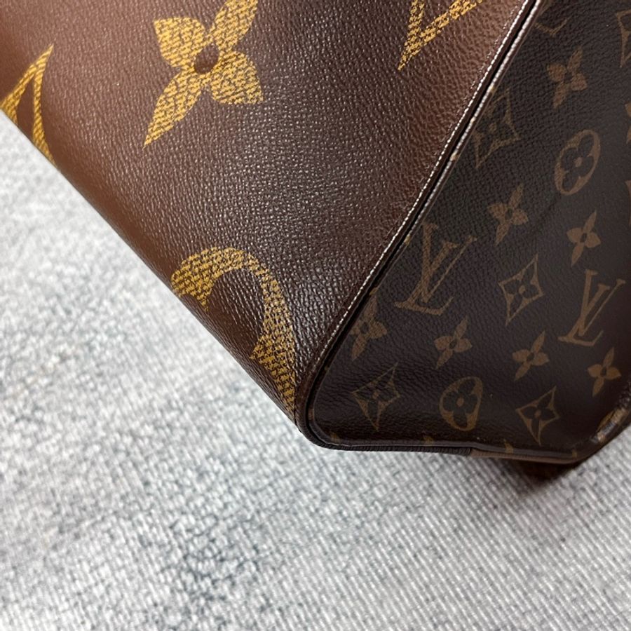 Louis Vuitton onthego mm 中號 最新晶片款-5