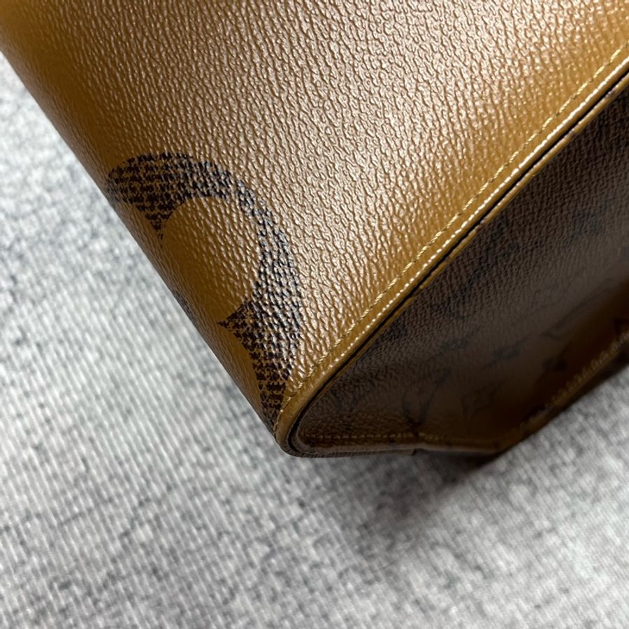 Louis Vuitton onthego mm 中號 最新晶片款-8