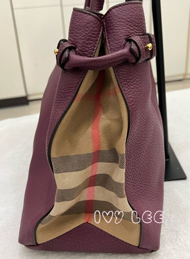 Burberry 紫色皮革和 House Check 帆布橫幅托特包 肩背包 斜背包 二手精品-15