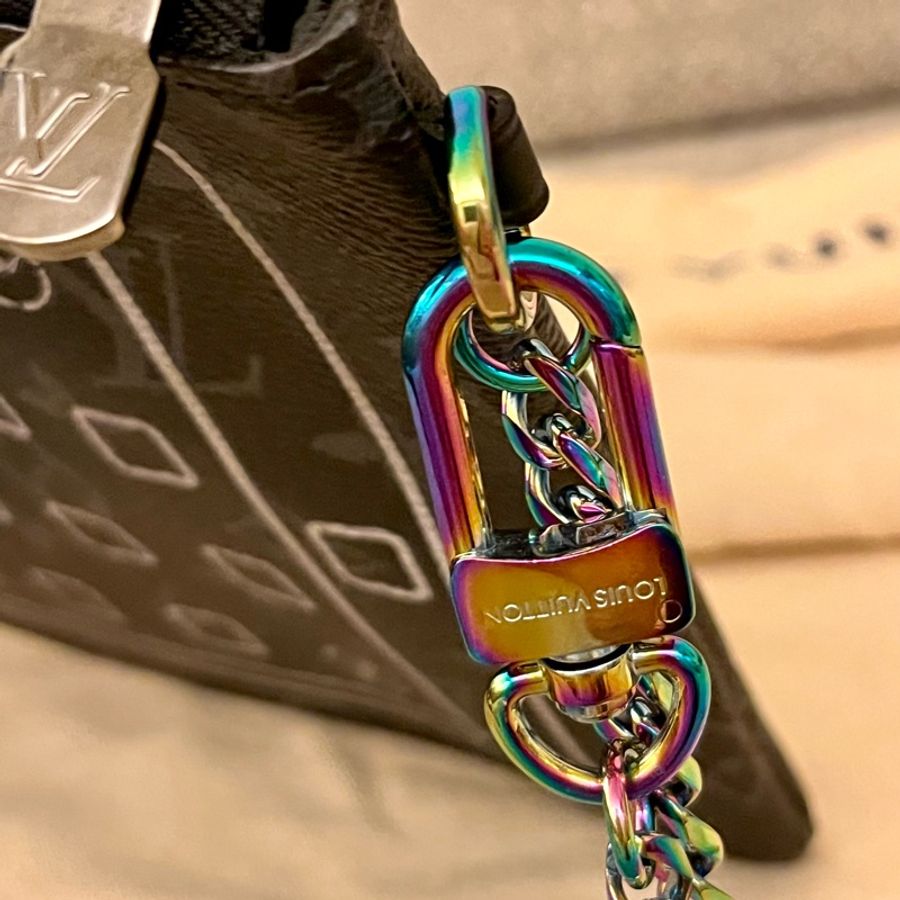 全新正品未使用 LV 黑花X 藤原浩限量手拿包-18