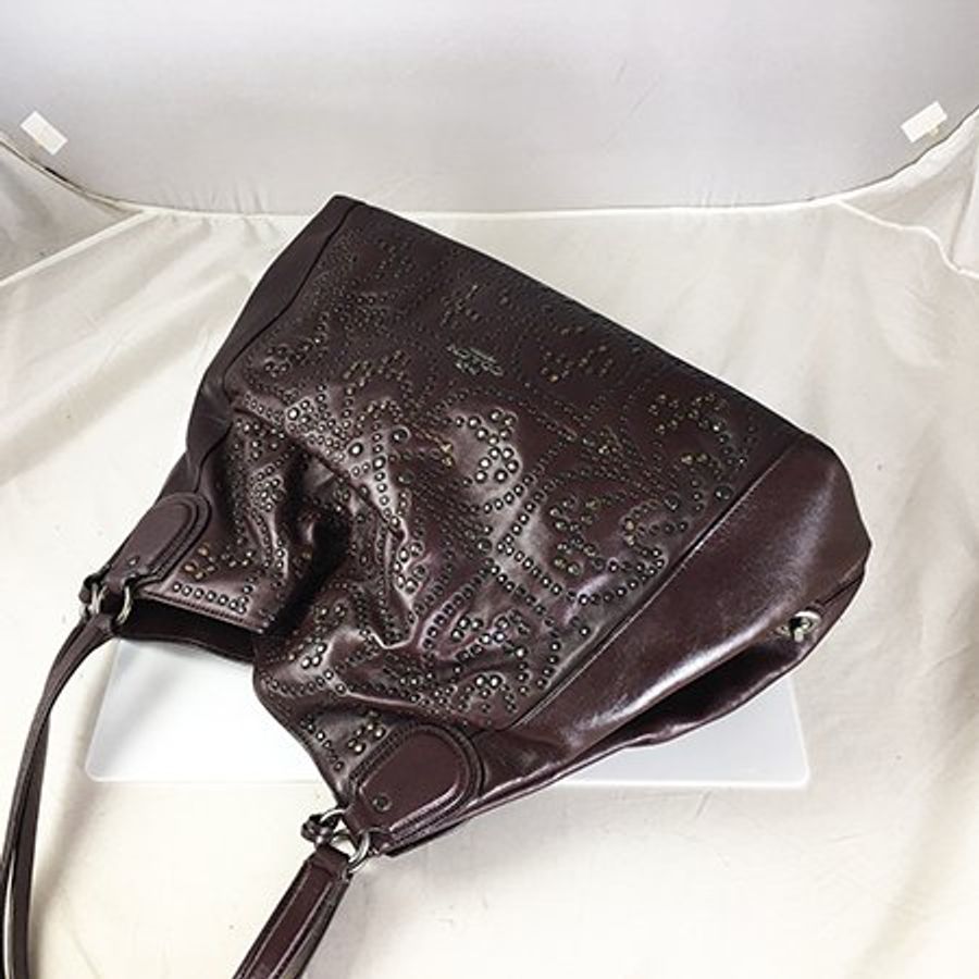 COACH 咖啡色全皮鉚釘三層肩背包33534-2