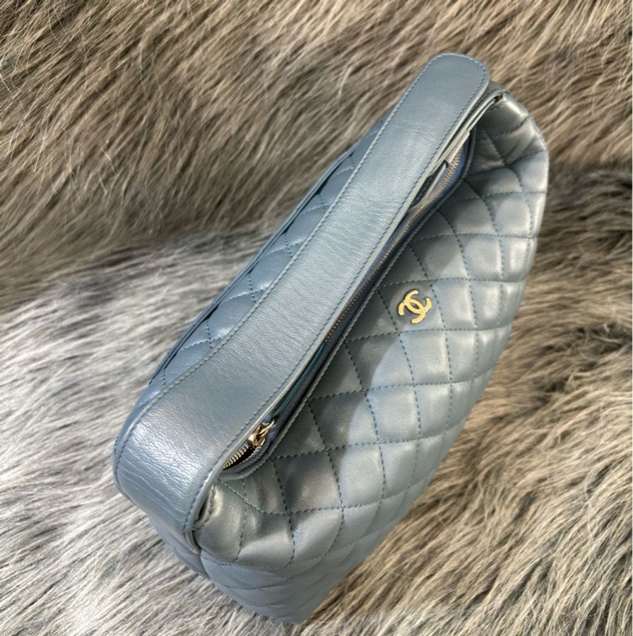 CHANEL 霧霾藍 冰河藍 菱格紋 COCOC 手提包 肩背包 側背包 便當包 牛角包 彎月包-4