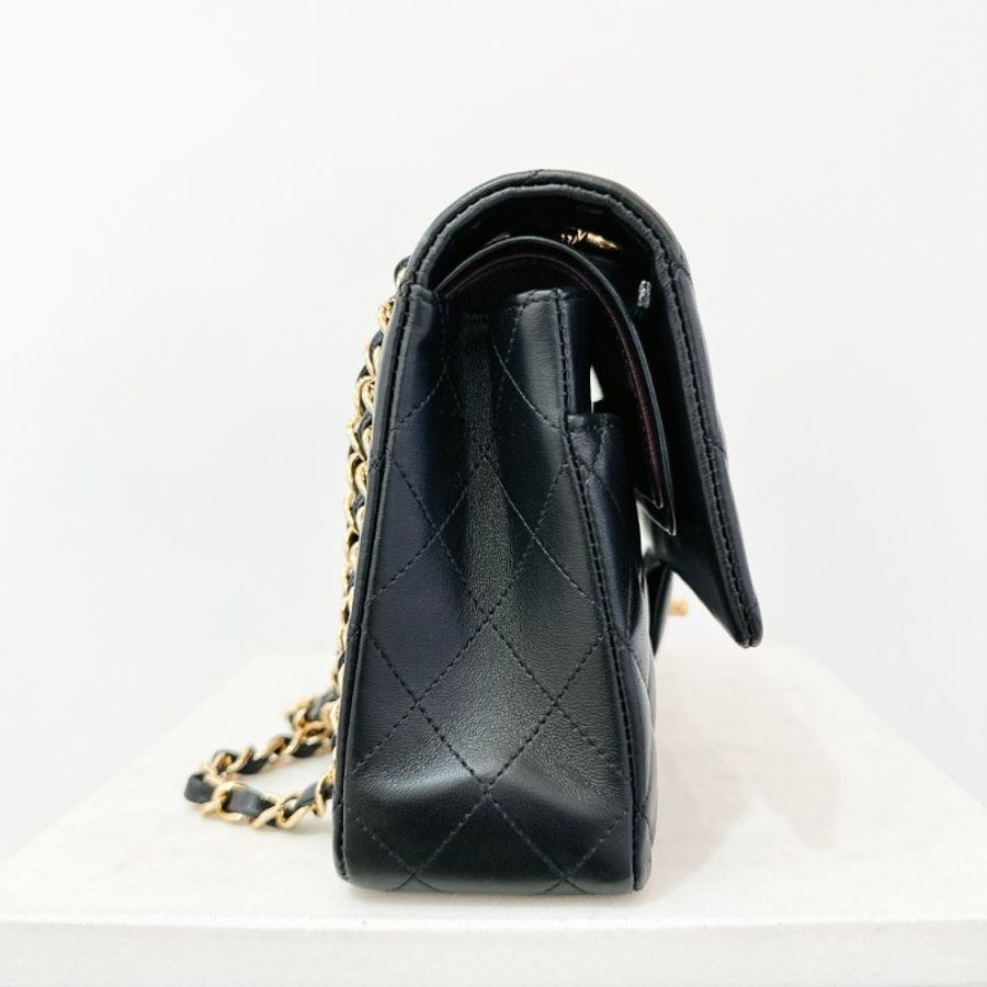 CHANEL黑羊皮菱格金鍊COCO 25cm-4