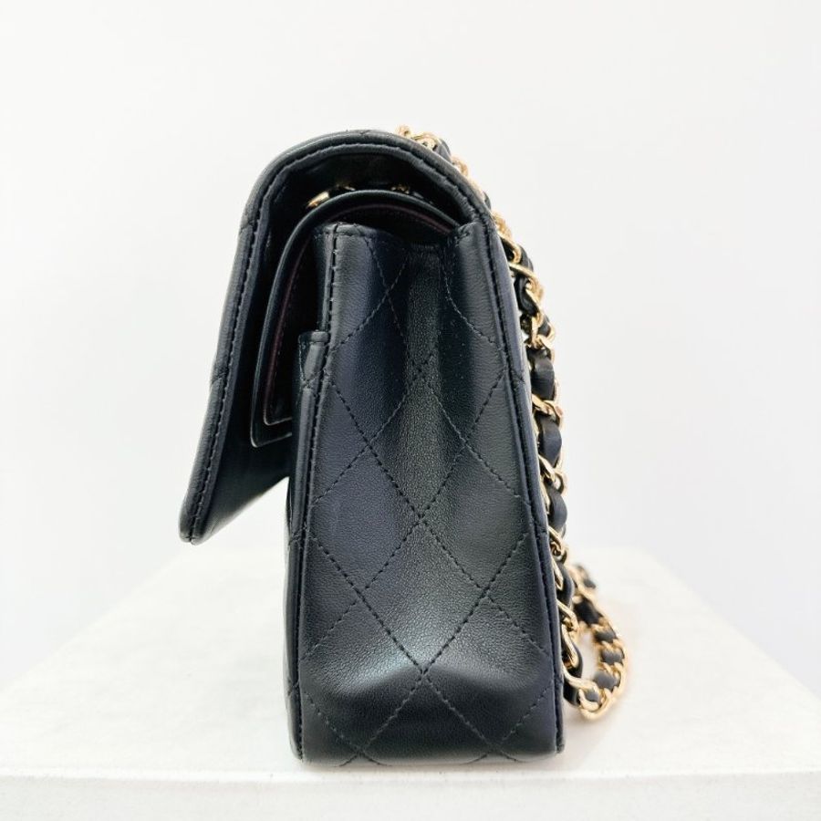 CHANEL黑羊皮菱格金鍊COCO 25cm-5