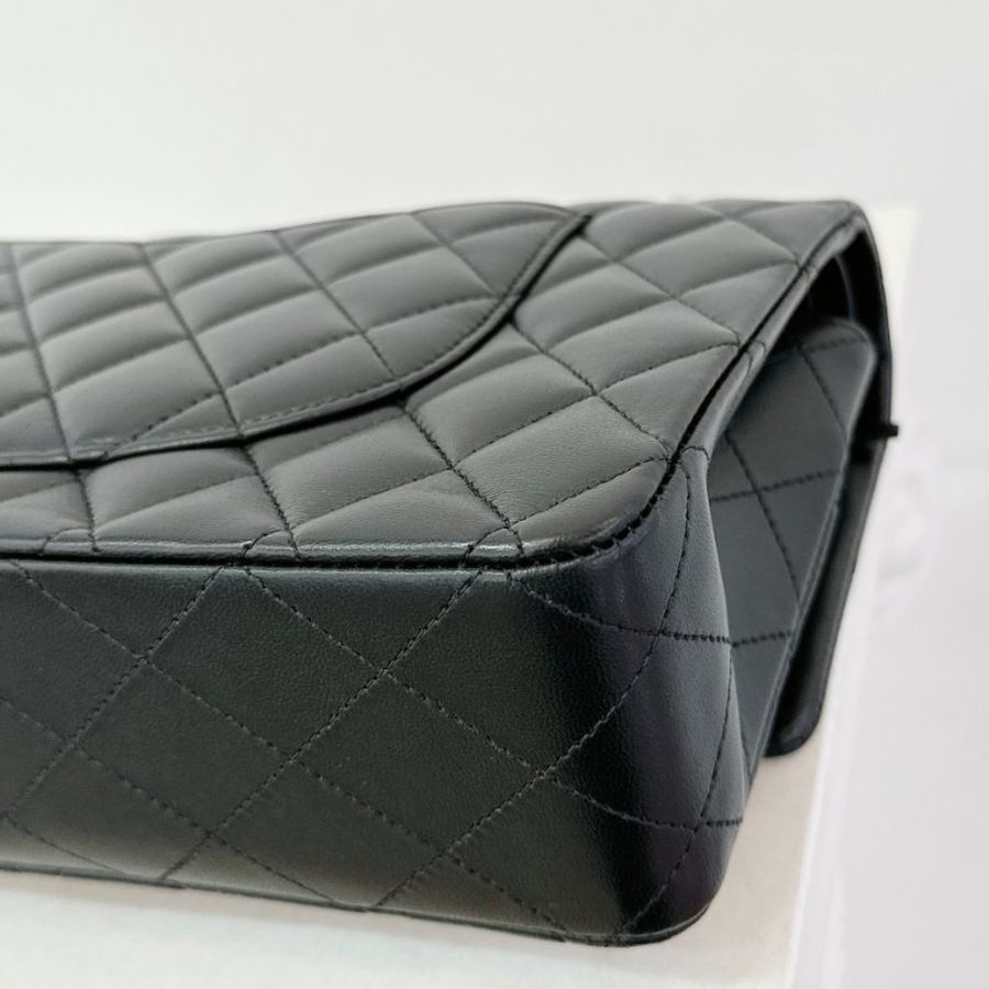 CHANEL黑羊皮菱格金鍊COCO 25cm-9