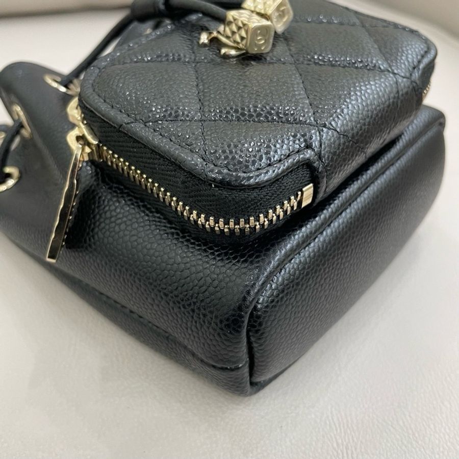 Chanel 22B黑金水桶包🖤近新閒置芯片款🖤-15