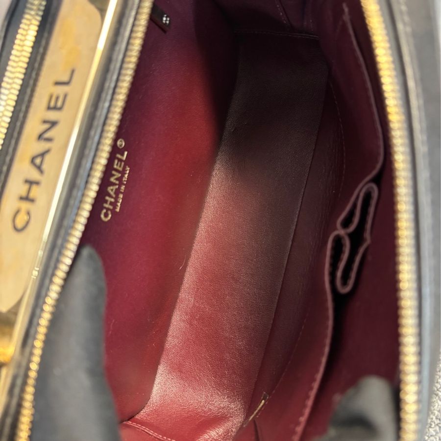 CHANEL Trendy cc黑金羊皮保齡球包-14