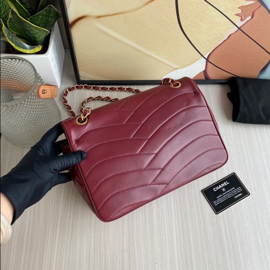 CHANEL cf季節款口蓋包酒紅色金扣-3
