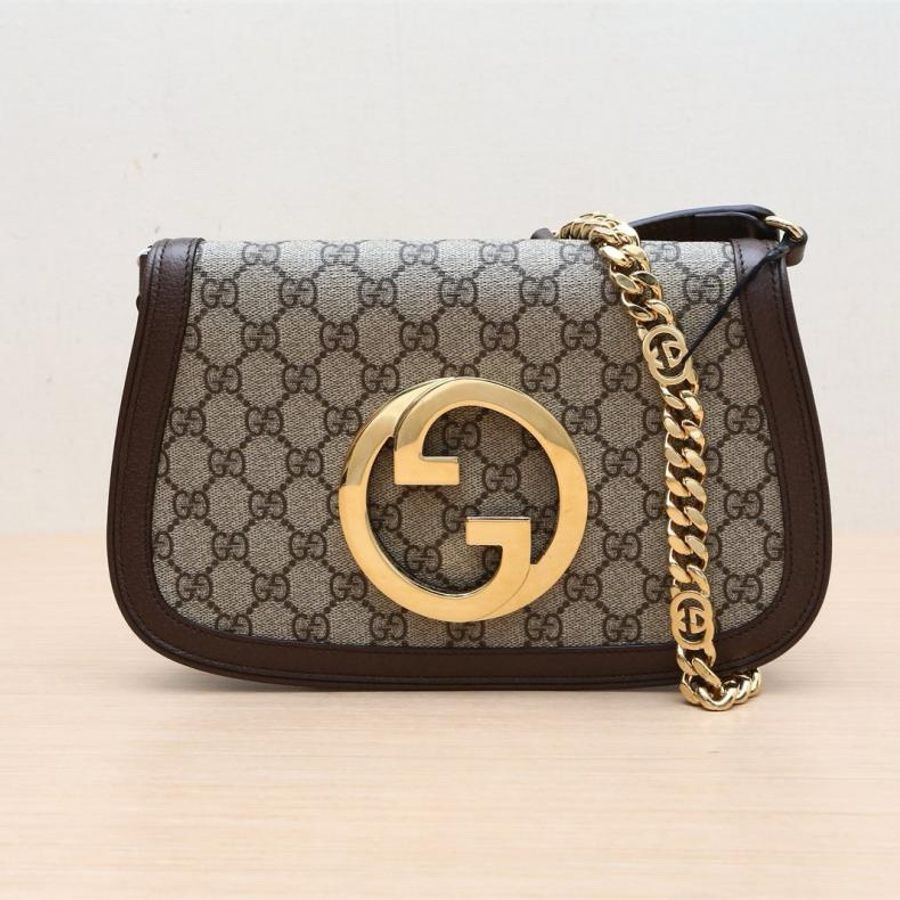 GUCCI(古馳) Blondie logo 單肩包 老花 金扣-0