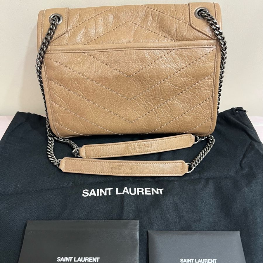 YSL NIKI Baby 奶茶色 新款D扣-1