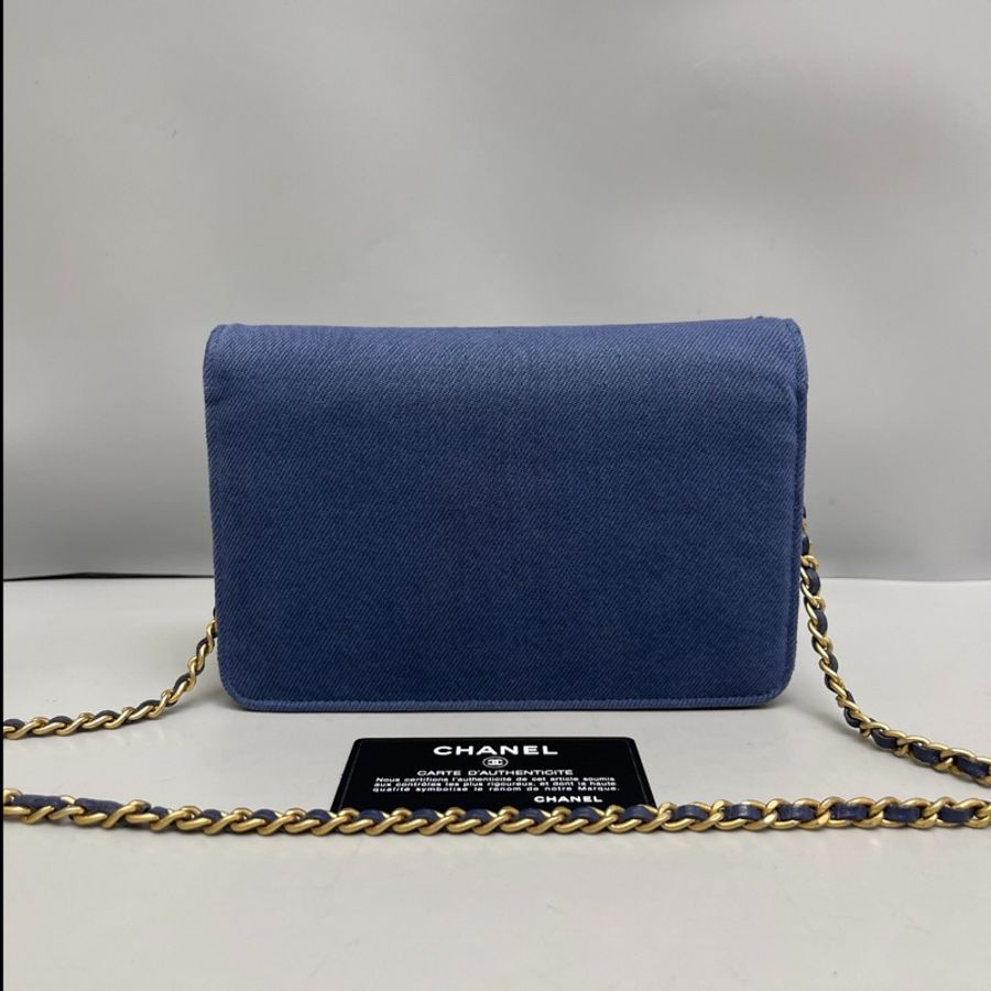 Chanel香奈兒 coco牛仔藍woc鏈條包-1