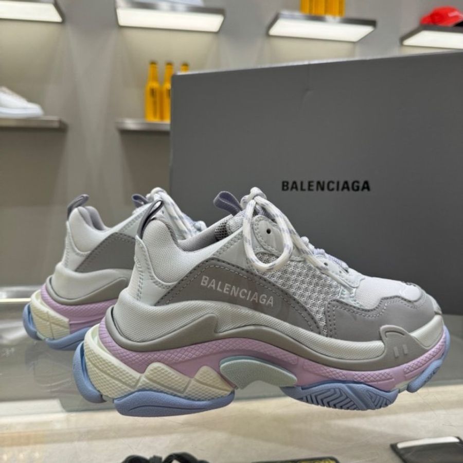 🎁母親節特價🎁Balenciaga 524039 女款 Triple S 老爹運動鞋 馬卡龍配色 EU 35/36/37-1