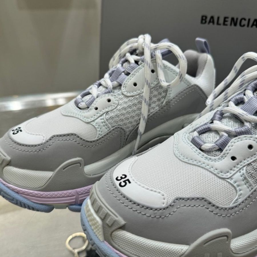 🎁母親節特價🎁Balenciaga 524039 女款 Triple S 老爹運動鞋 馬卡龍配色 EU 35/36/37-3