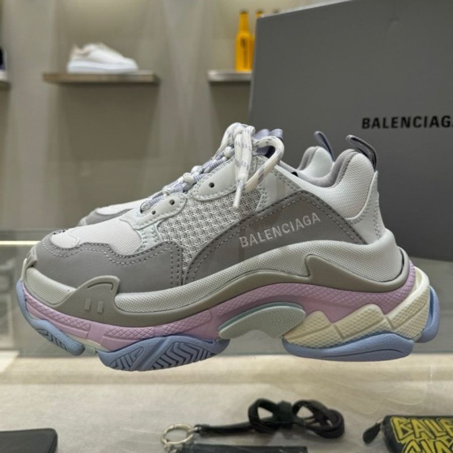 🎁母親節特價🎁Balenciaga 524039 女款 Triple S 老爹運動鞋 馬卡龍配色 EU 35/36/37-5