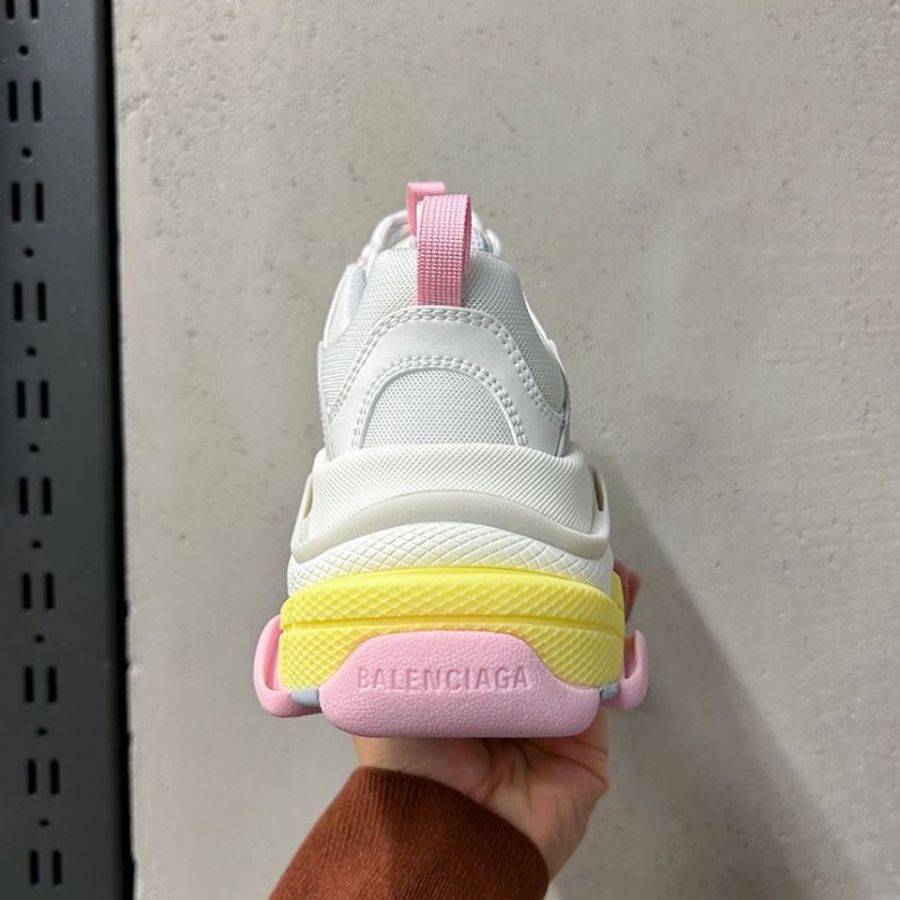 Balenciaga 524039 女款 Triple S 老爹運動鞋 雪酪配色 EU 36/37/38/40【促銷品】-5