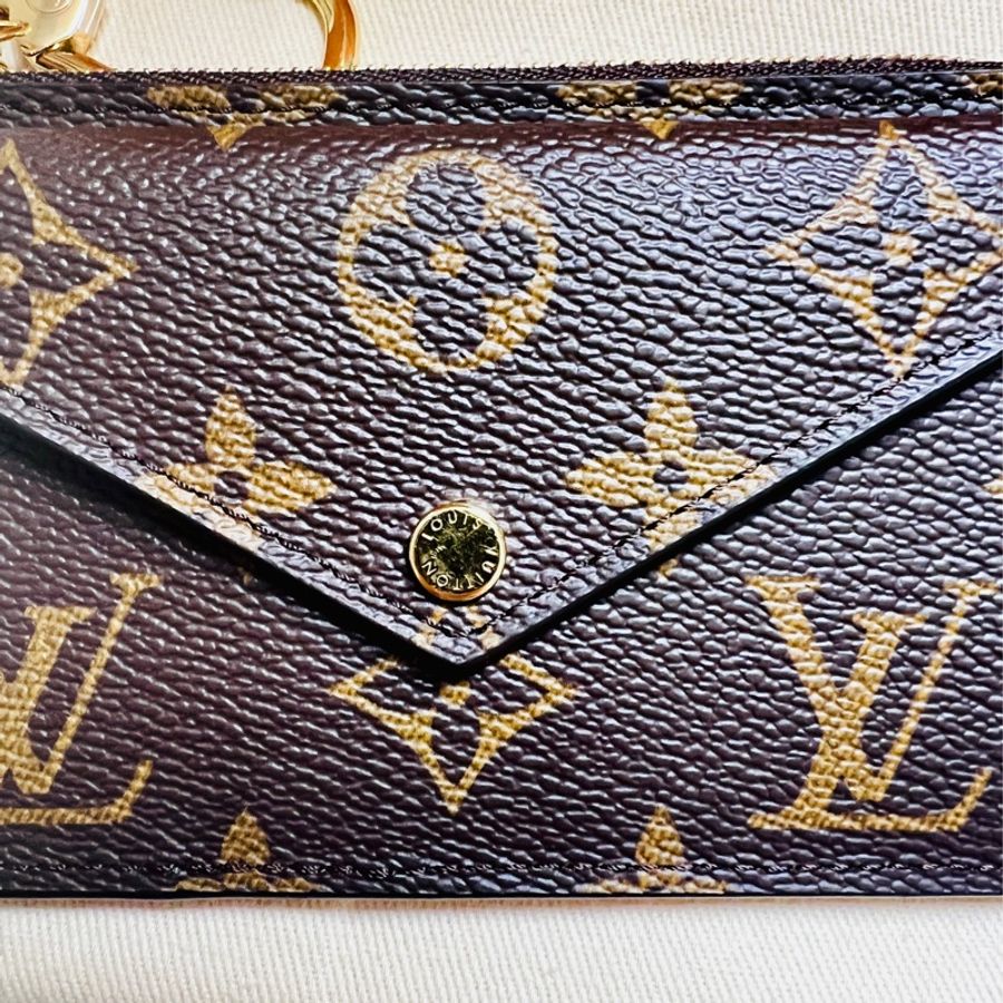 LOUIS VUITTON-4