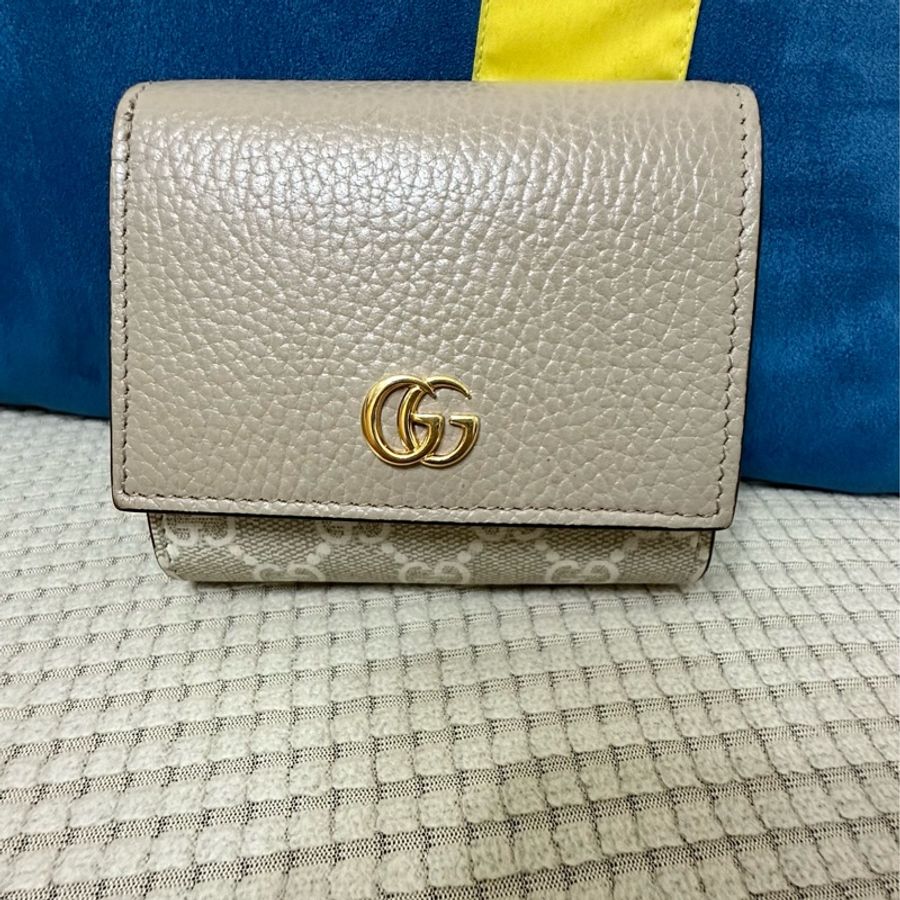 降價出售 Gucci 雙G奶杏色色短夾2023年新款-1