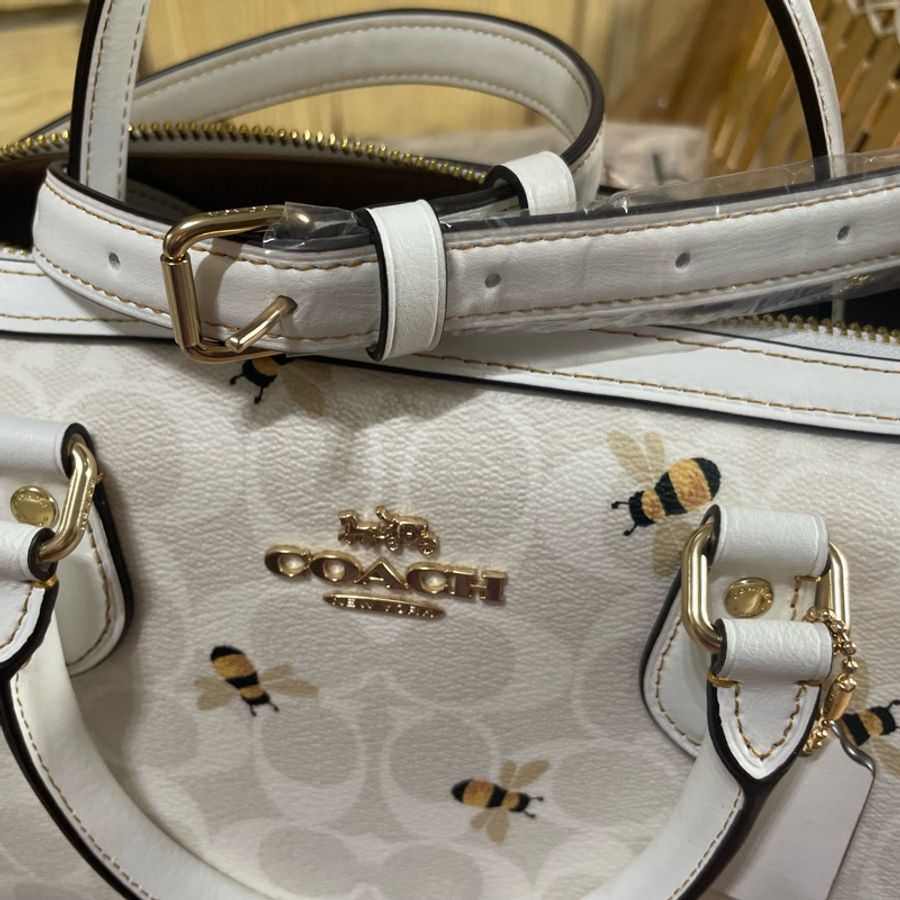 coach 馬車logo手提斜背兩用經典波士頓包-蜜蜂白色-13