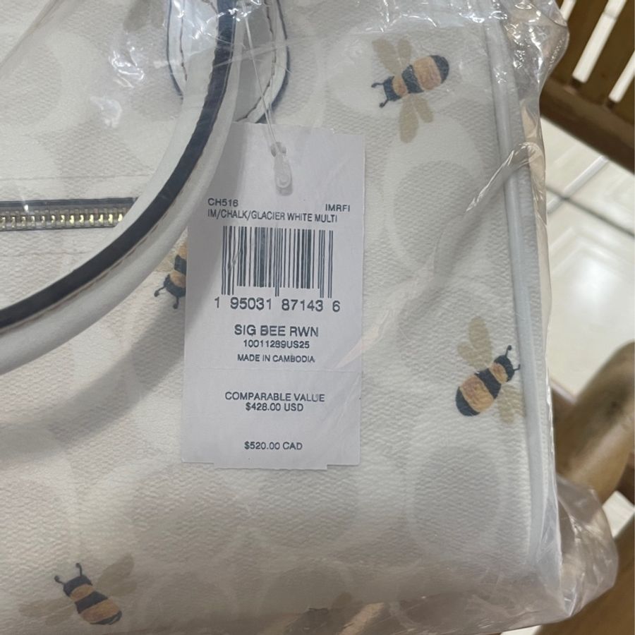 coach 馬車logo手提斜背兩用經典波士頓包-蜜蜂白色-15