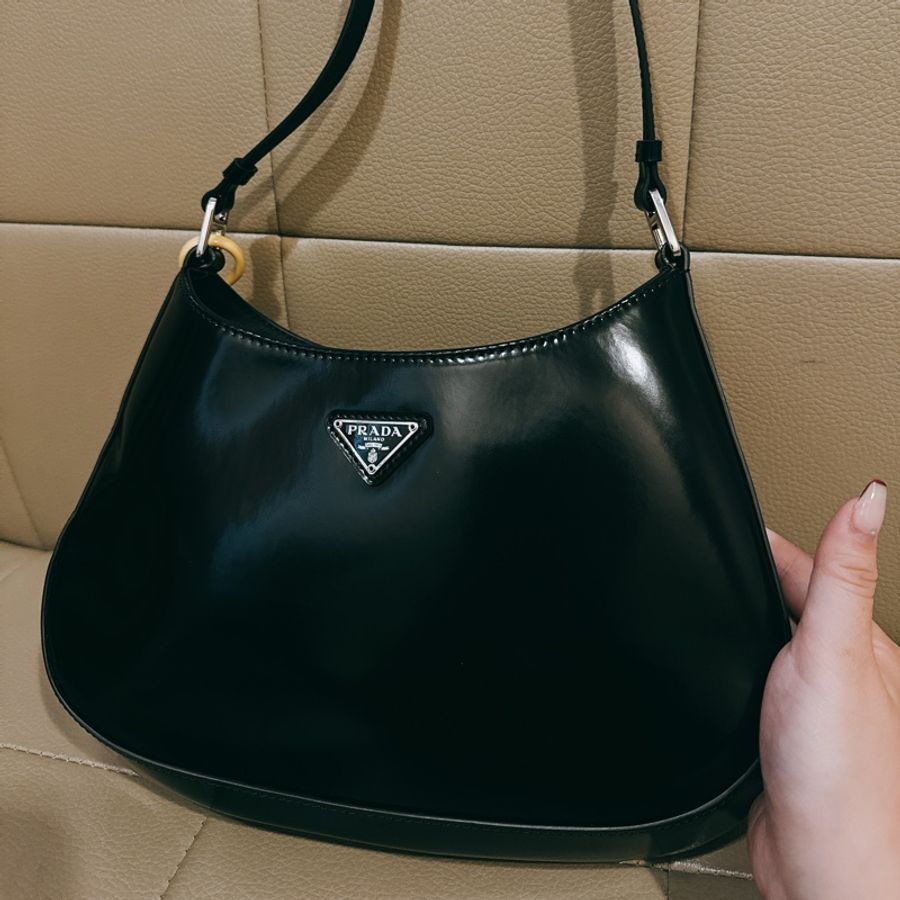 可議價Prada Cleo 拋光皮革肩背包-5
