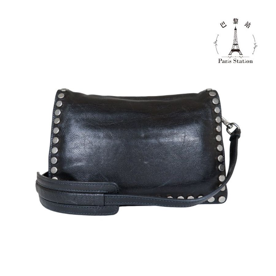 【巴黎站二手名牌專賣店】*現貨*PRADA 真品*黑色牛皮Etiquette Small鉚釘吊牌斜背包-1