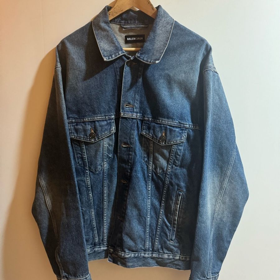 Balenciaga 巴黎世家刺繡牛仔外套-1