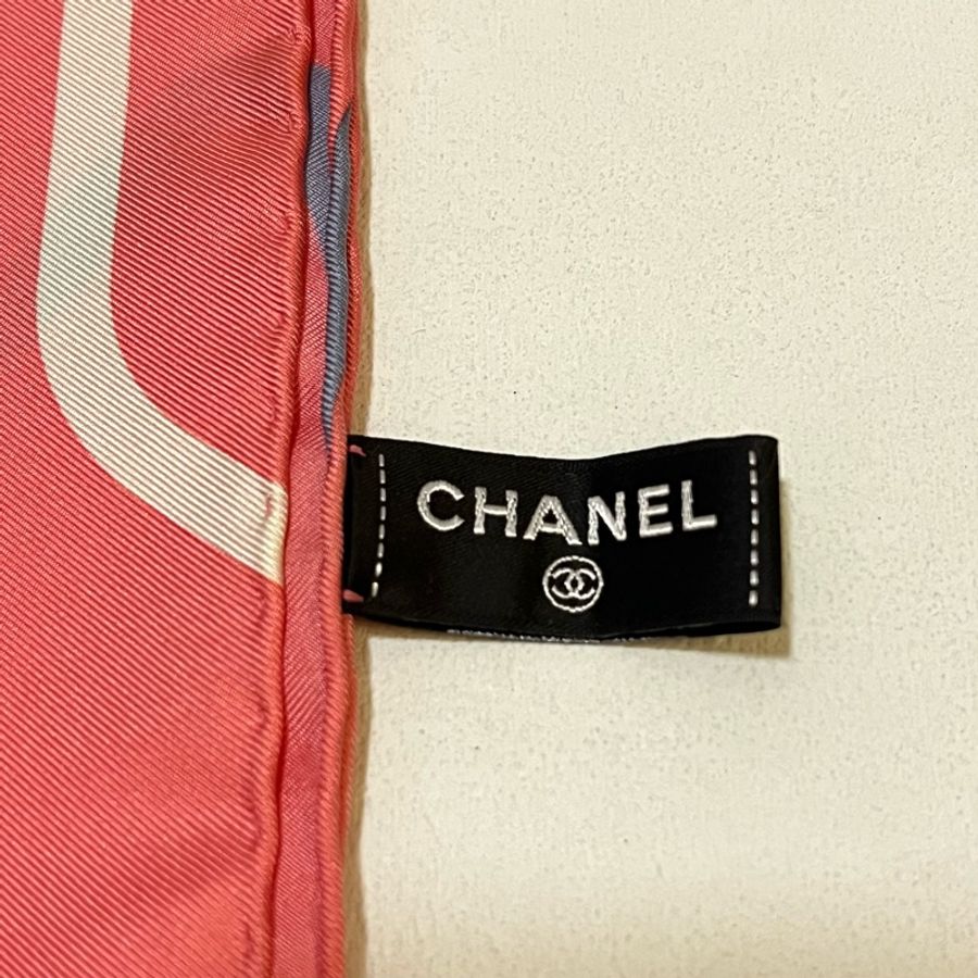 Chanel silk scarf 90 x 90-7