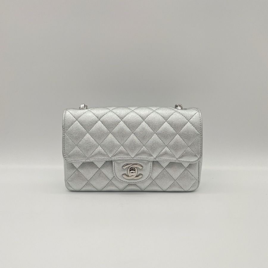 CHANEL牛皮銀色COCO 20-1