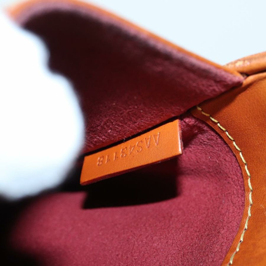 【日本直送】路易威登 Nomad Pochette Gange 單肩包 米色 LV 正品 85215-10