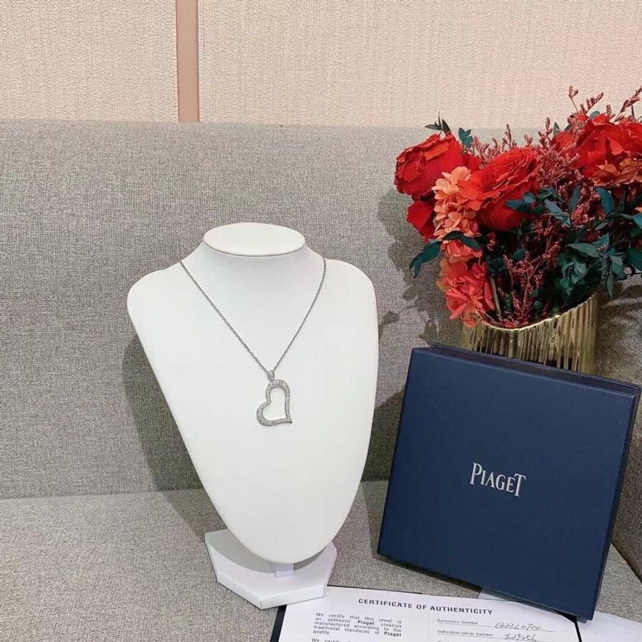 Piaget 伯爵HEART系列愛心18K白金鑲鑽項鍊,型號:G33L0700 2014年購入-0