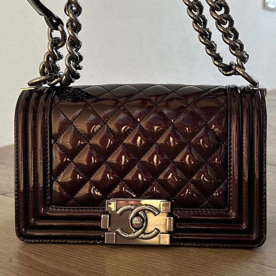 ✨RARE✨CHANEL BOY 漆皮黑色包 倫敦Heathrow機場購入-5