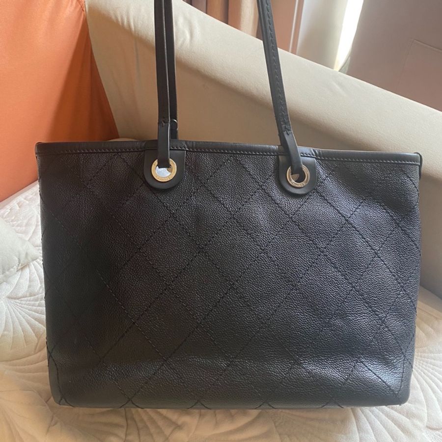 Chanel 香奈兒黑銀魚子醬購物袋單肩包-1