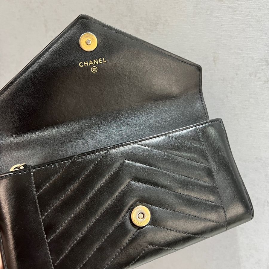 Chanel 山形文長夾-3