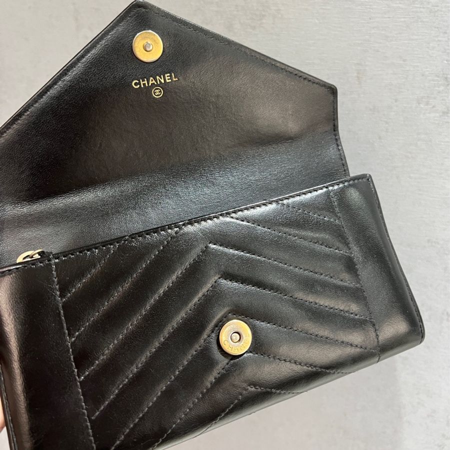 Chanel 山形文長夾-14