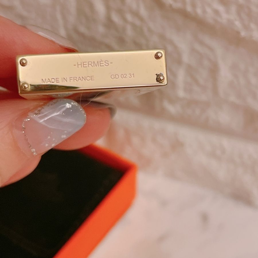 近新特惠商品✨ 缺貨款HERMES Curiosite Kelly Lacu charm 斷貨款粉色凱莉包墜飾-5