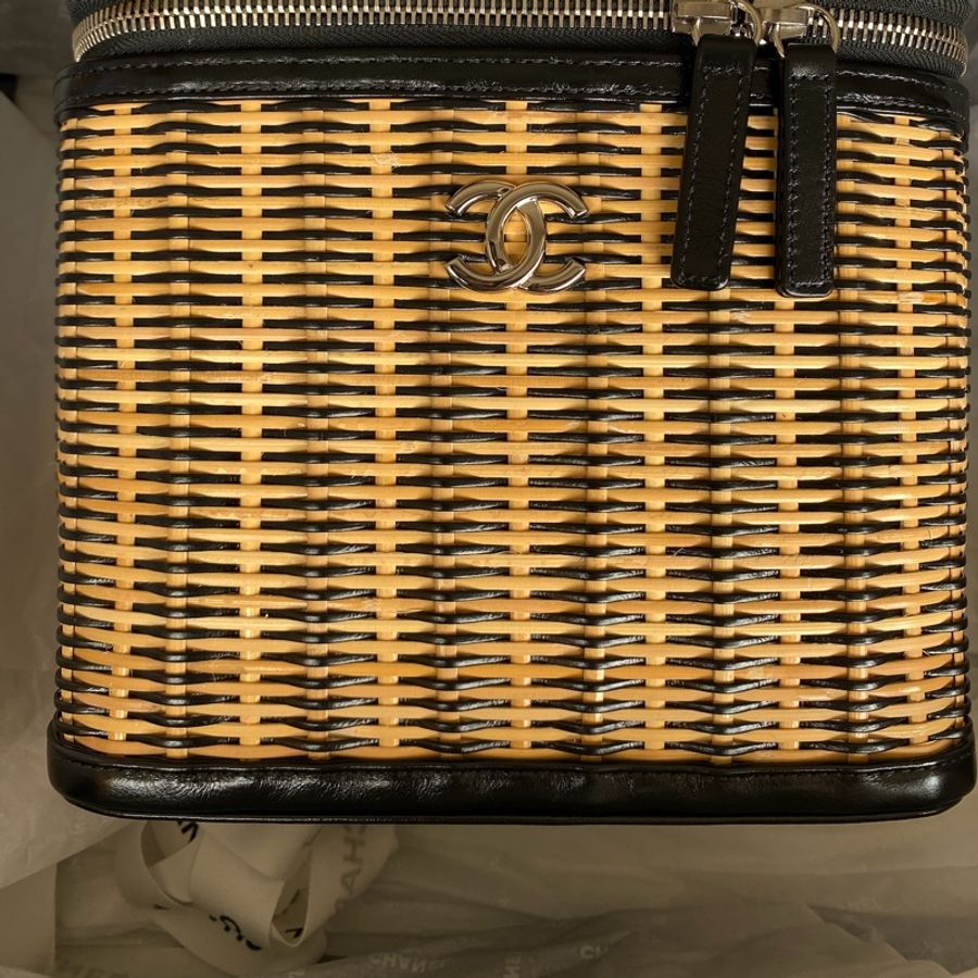 Chanel 藤製化妝包-0