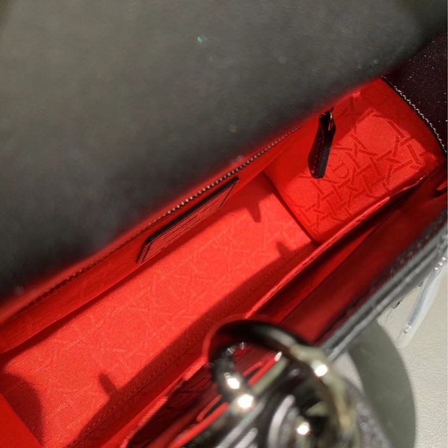 Dior 迪奧 四格羊皮soblack戴妃包 2021購入-4
