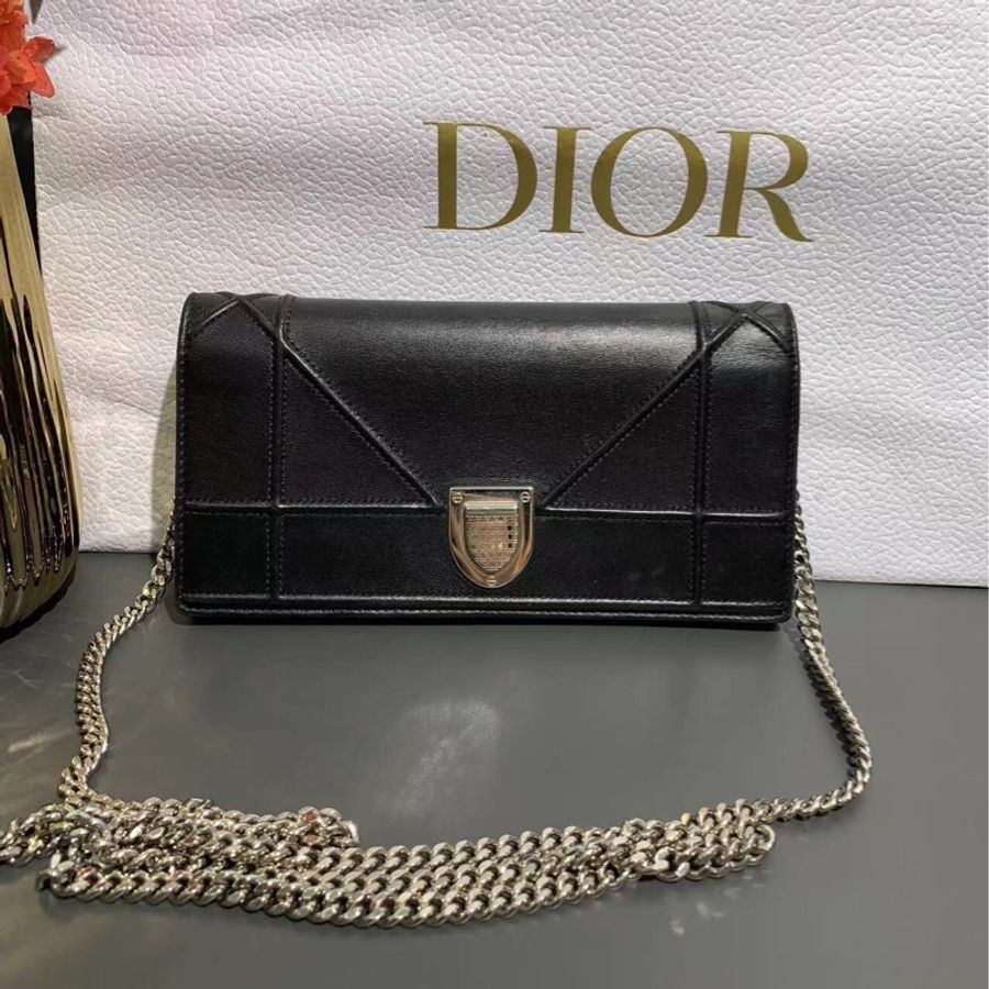 Dior 迪奧 rama 黑銀 鏈條錢包 woc 內有卡槽 拉鍊隔層 鏈條可拆卸成錢包 尺寸:19*12cm-0