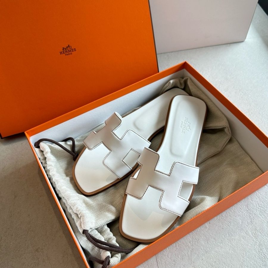 Hermes H拖鞋白色-1