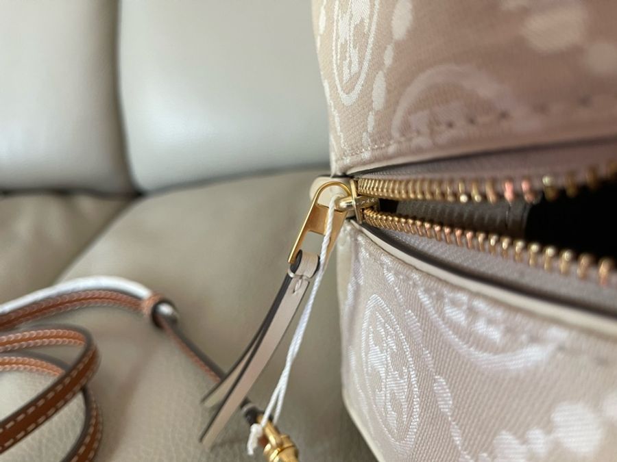 🇺🇸TB/TORY Burch   專櫃緹花骰子包T MONOGRAM 方形包-13