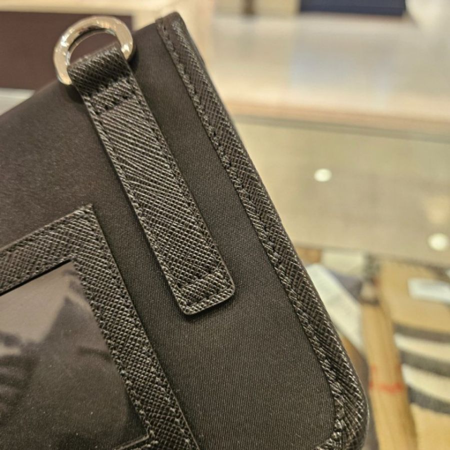 Prada 2ZH108 Re-Nylon和Saffiano皮革智慧手機保護包《當季專櫃正售★全新商品 》-12