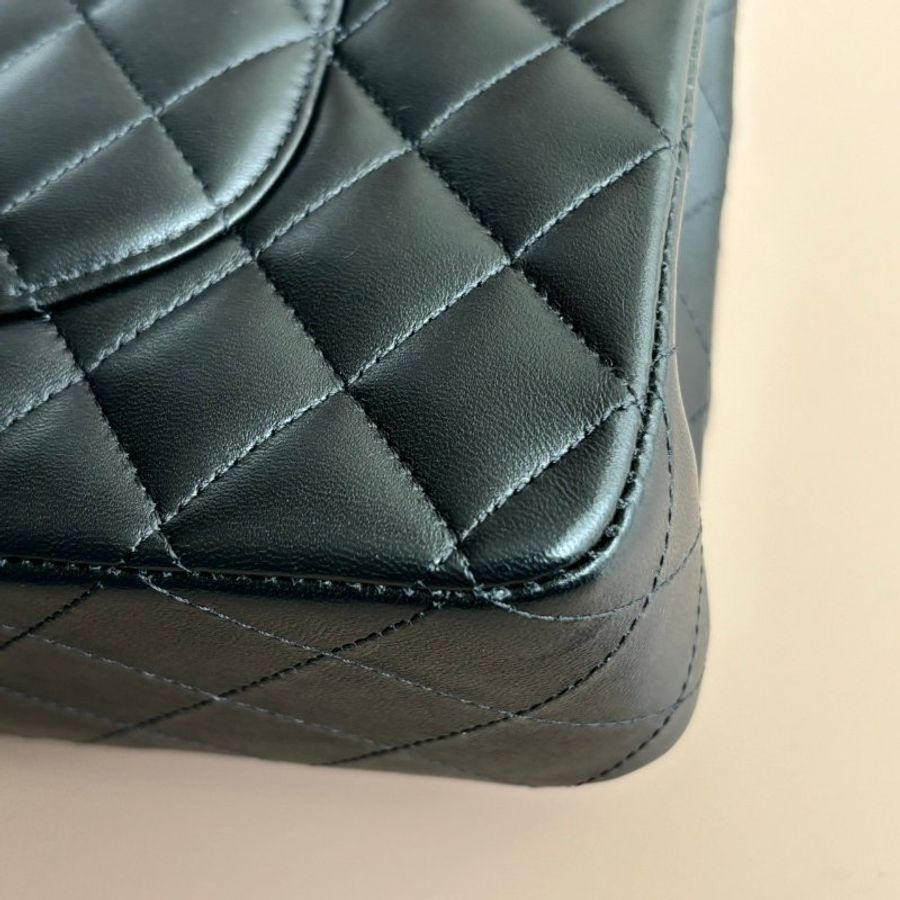 ::CHANEL:: 芯片款 羊皮黑銀 COCO 25-3