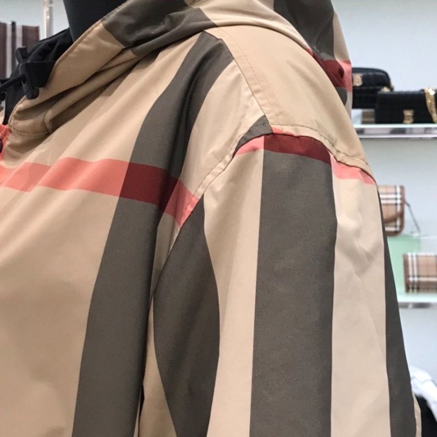 🌸2025春夏新品🌸Burberry 80434031 男款 雙面兩穿格紋外套 XS/M/L (購買請告知所需尺寸)-8